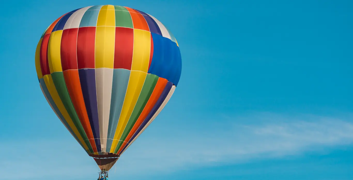 aaron-burden-h7wpIMY3O3E-unsplash-cropped